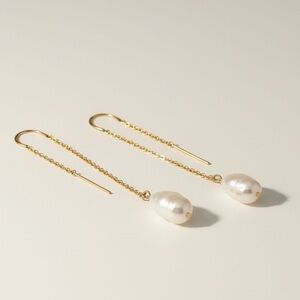 Misha Hawaii Gold and Keshi Pearl Drop Threader Earrings